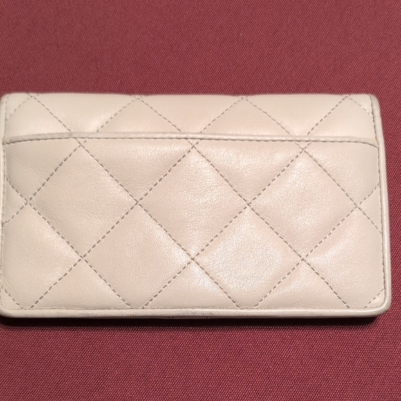 kate spade Cream Quilted Leather Continental Wallet - Picture 3 of 11